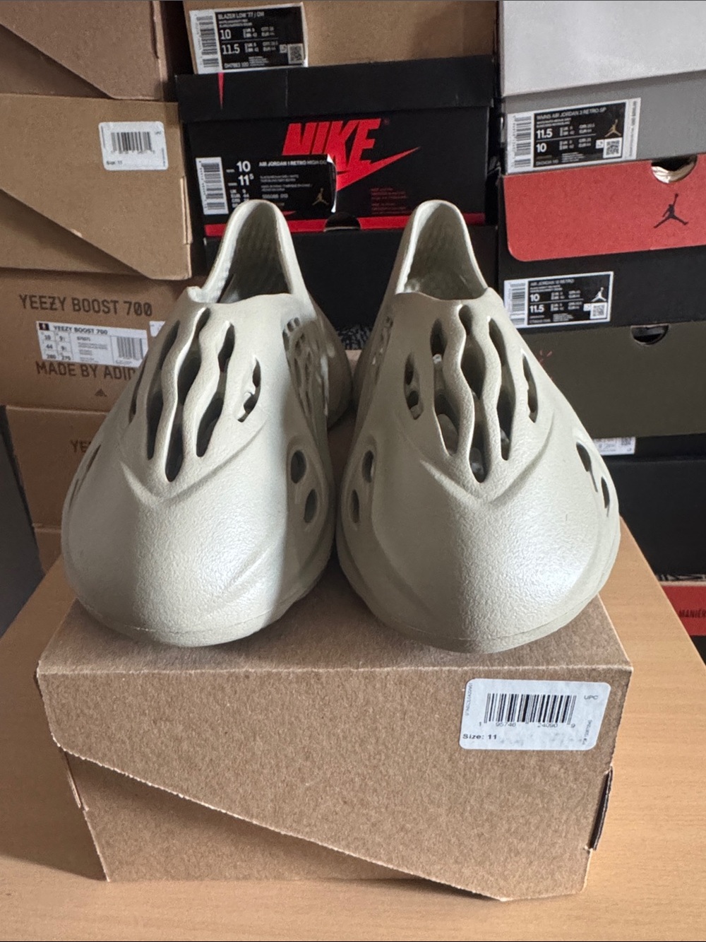 *USED* Adidas YZY foam runner